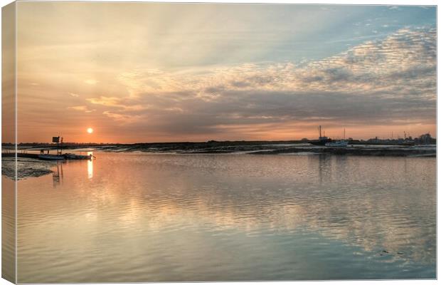 Sunrising over Brightlingsea Harbour  Canvas Print by Tony lopez