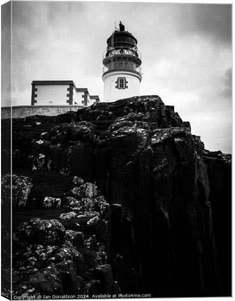 Neist Point  Lighthouse Canvas Print by Ian Donaldson
