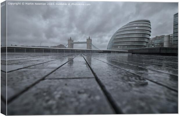 Tower of london Canvas Print by Martin Newman