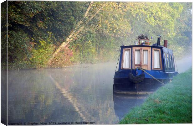 Moored. Canvas Print by Stephen Moss