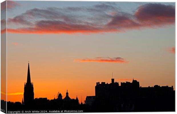 Sunset city, Edinburgh castle, Scotland, UK Canvas Print by Arch White