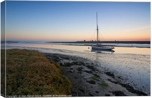 Whitstable Oyster Yawl F76 Gamecock at dawn Canvas Print by Alan Payton