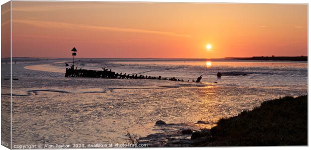 Faversham Wreck sunrise Canvas Print by Alan Payton