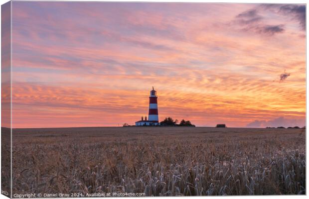 Happisburgh Lighthouse at Sunset Canvas Print by Daniel Gray