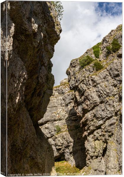 Outdoor stonerock Canvas Print by Man And Life