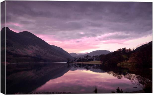 Buttermere at dusk Canvas Print by Phil Brown