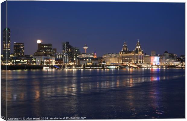 Liverpool waterfront  Canvas Print by Alan Hunt