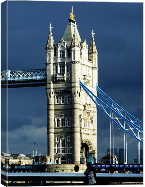 Tower Bridge in January Canvas Print by val butcher