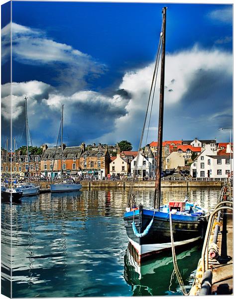 Anstruther Harbour Canvas Print by Fee Easton