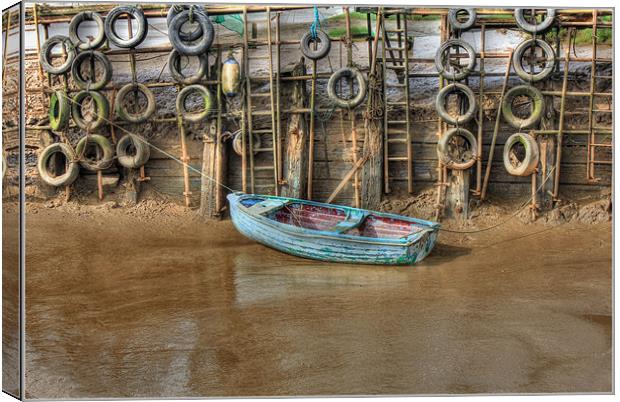 Tyred Boat 2013 Canvas Print by Martin Parkinson