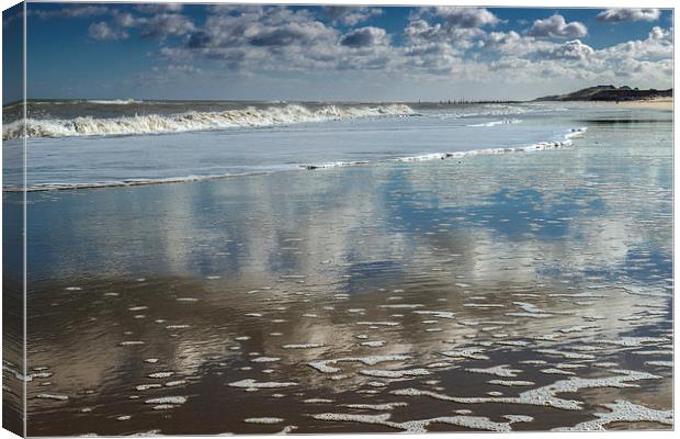 Happisburgh Reflection Canvas Print by Stephen Mole