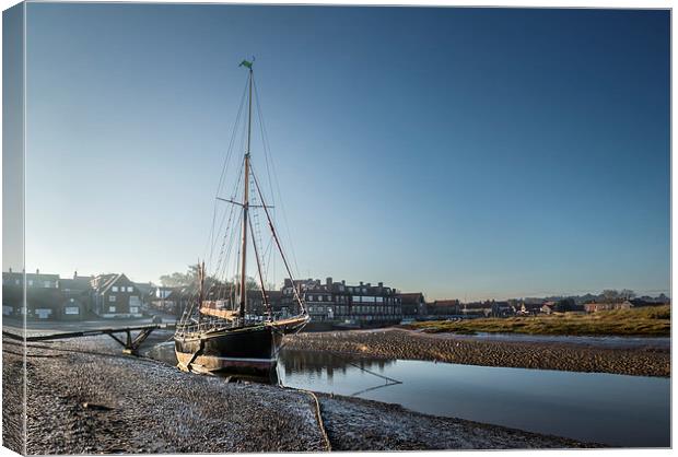 Juno moored at Blakeney Canvas Print by Stephen Mole