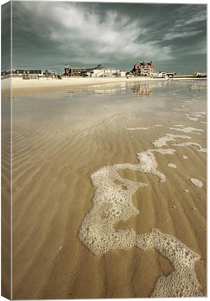 Foamy shore Canvas Print by Stephen Mole