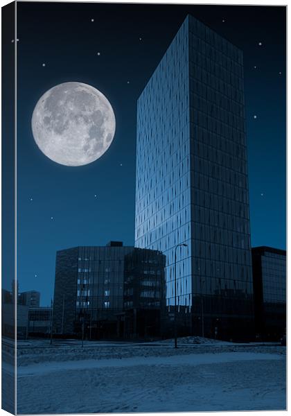 Tower in the night Canvas Print by Jón Sigurjónsson