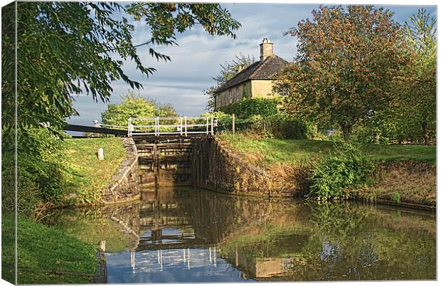 Semington Lock and House More Detail Canvas Print by Dave Windsor