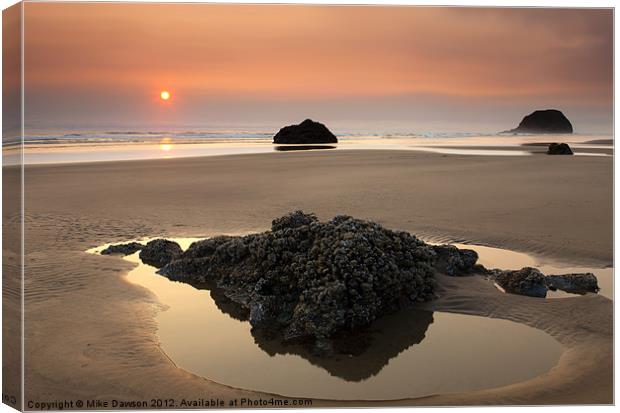 Hazy Oregon Sunset Canvas Print by Mike Dawson