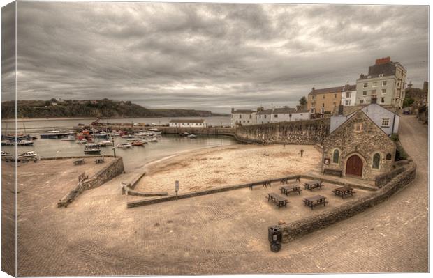 Tenby Harbour Canvas Print by Rob Hawkins