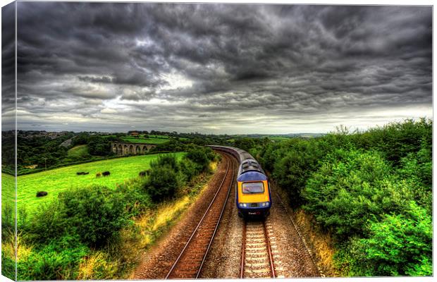 HST at Moorswater Viaduct Canvas Print by Rob Hawkins