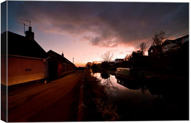 Sampford Wharf at dusk Canvas Print by Rob Hawkins