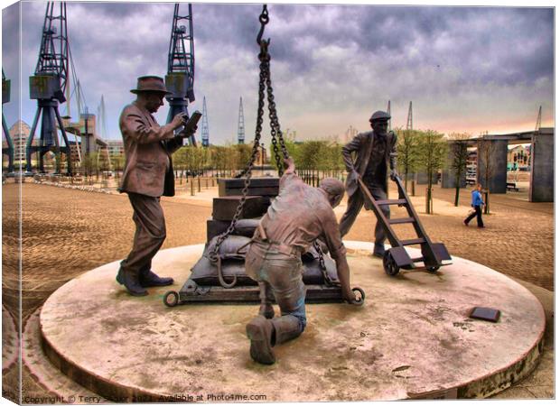 HDR image of The Dockers Sculpture ExCel, Royal Do Canvas Print by Terry Senior