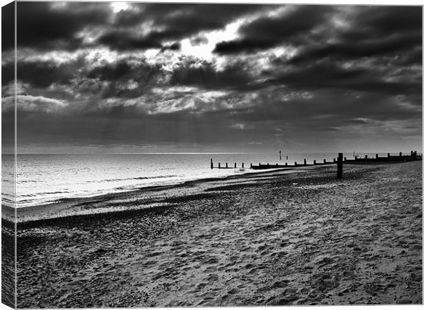 Southwold Beach on Winters Day Canvas Print by Paul Macro