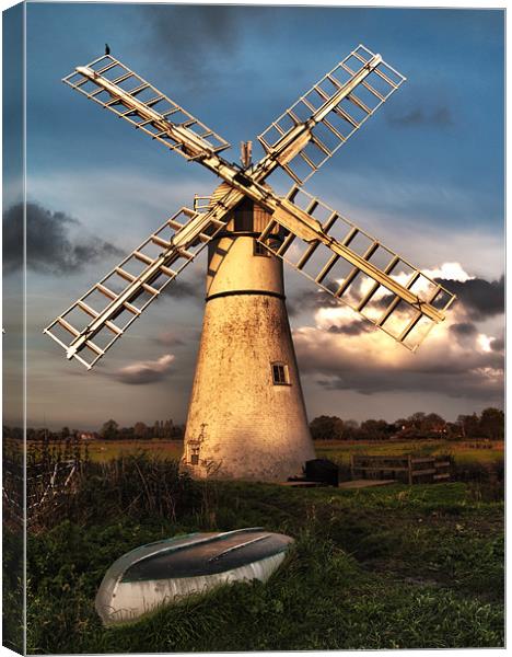 Thurne Windmill at sunset HDR Canvas Print by Paul Macro