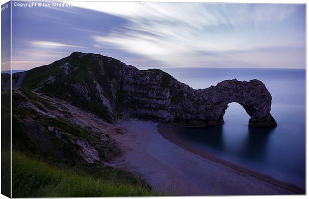Durdle Door at Dusk Canvas Print by Ian Middleton