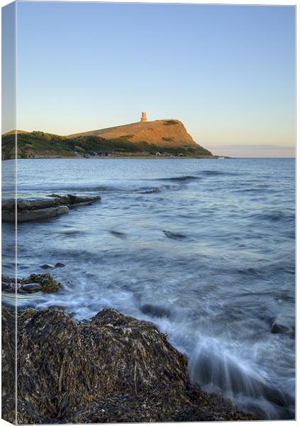 Kimmeridge bay in Dorset Canvas Print by Ian Middleton