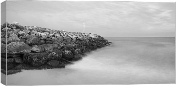 Highcliffe Beach in Dorset in Black and White Canvas Print by Ian Middleton