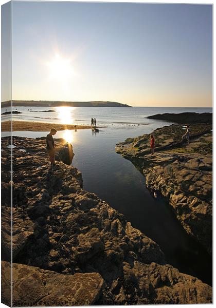 Harlyn Bay Sunset Canvas Print by Oxon Images