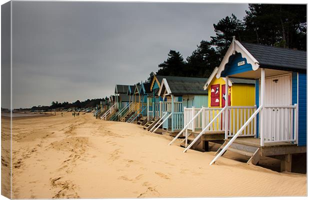 Wells Beach huts Holkham Norfolk Canvas Print by Oxon Images