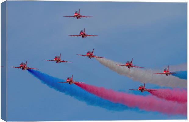 Red Arrows formation Canvas Print by Oxon Images