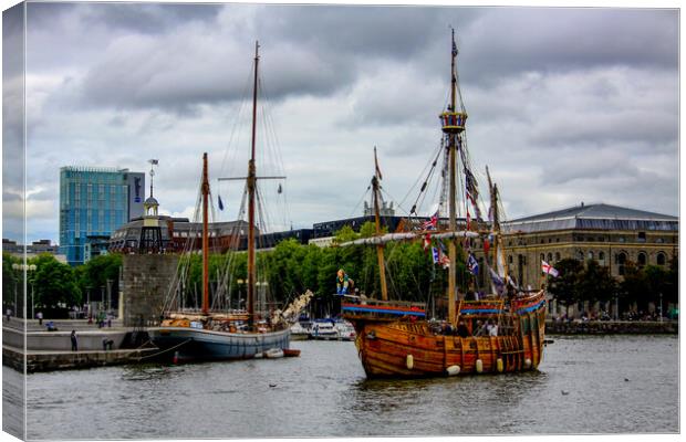 Ships in Bristol Harbour Canvas Print by Oxon Images