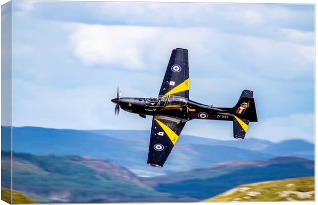 RAF Tucano Low Level Canvas Print by Oxon Images