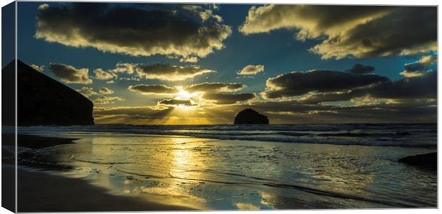 Sunset at Trebarwith Strand Canvas Print by David Wilkins