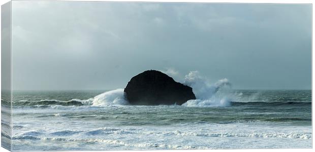  Winter Storms at Trebarwith Strand Canvas Print by David Wilkins