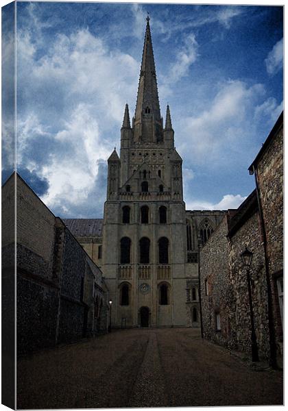 Cathedral approach Canvas Print by Roy Scrivener