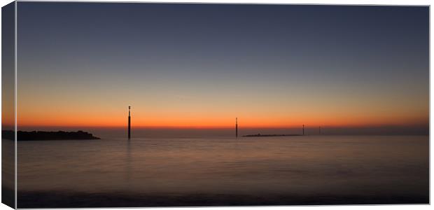 Subs - Sea Palling Canvas Print by Simon Wrigglesworth