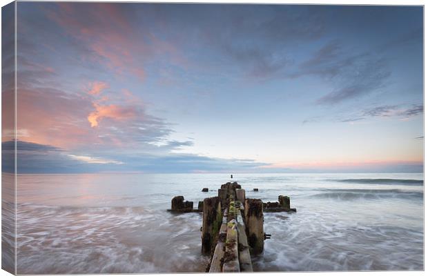 Seaward Bound Canvas Print by Simon Wrigglesworth