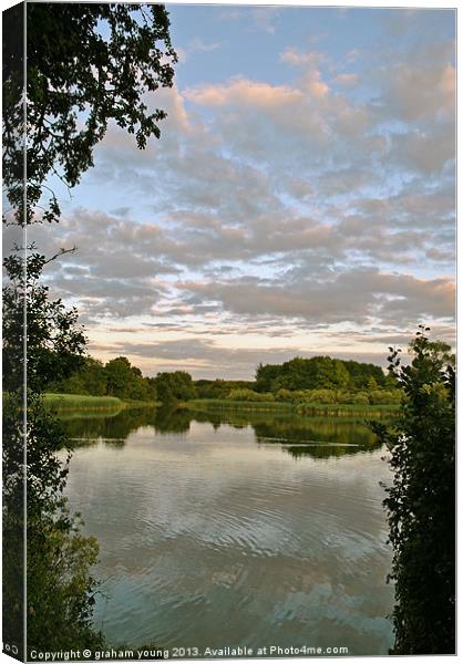 Marsworth Sunset Canvas Print by graham young