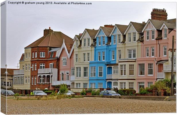 Aldeburgh Seafront Canvas Print by graham young