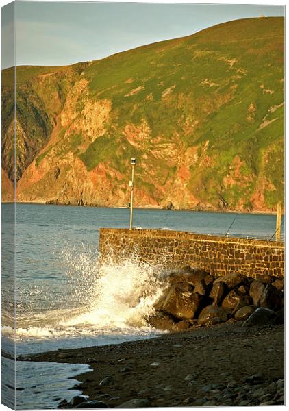 Breakers on the Harbour Wall  Canvas Print by graham young