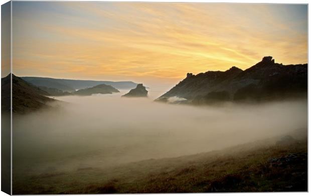 The Valley of Rocks in a Sea Mist Canvas Print by graham young