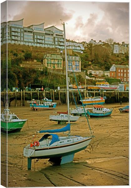 Ifracombe harbour at low tide  Canvas Print by graham young