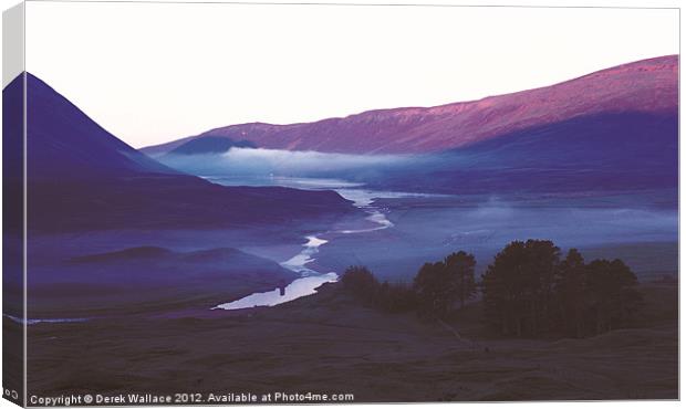 Loch Garry Canvas Print by Derek Wallace