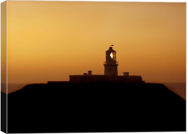 Strumble Head Lighthouse. Ynysmeicl. St Michael,s  Canvas Print by paulette hurley