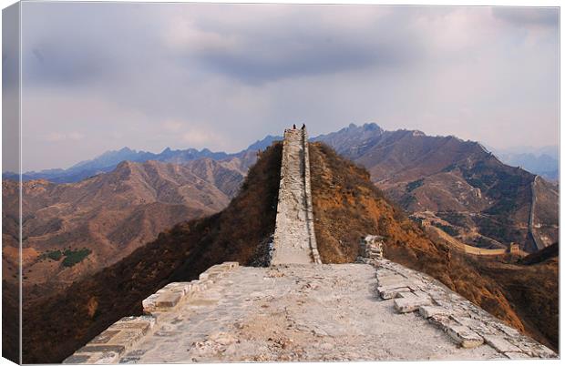 Great wall of china Canvas Print by lucy dawson