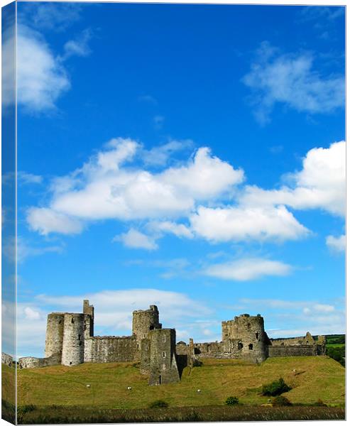 Kidwelly Castle Canvas Print by Nic Christie