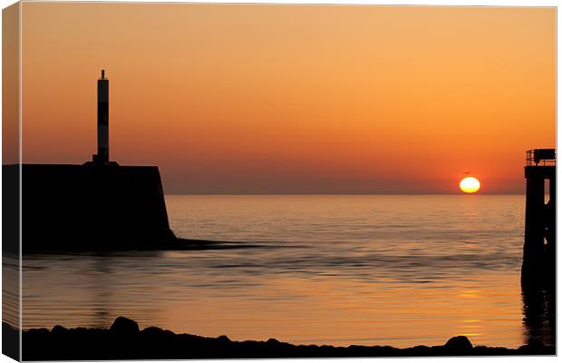 Aberystwyth Harbour sunset Canvas Print by Izzy Standbridge