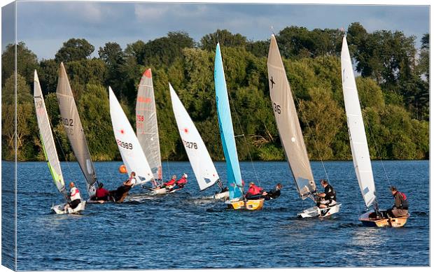  Yacht race Canvas Print by Tony Bates